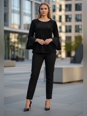 Trisisto Femme, Black Metallic Velvet Pleated Bell Sleeve Top, Large